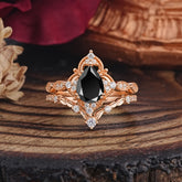 Luxury Vintage Pear-Cut Black Onyx Engagement Ring Set